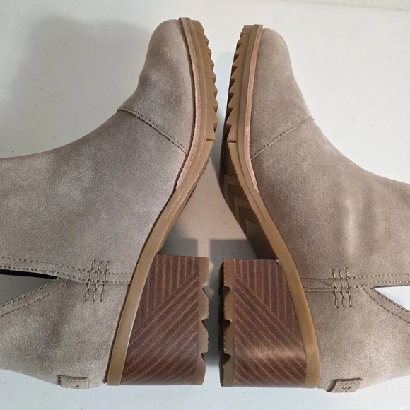 SOREL Cate Cut-Out Booties In Ash Tan Size 8.5 - Picture 11 of 12